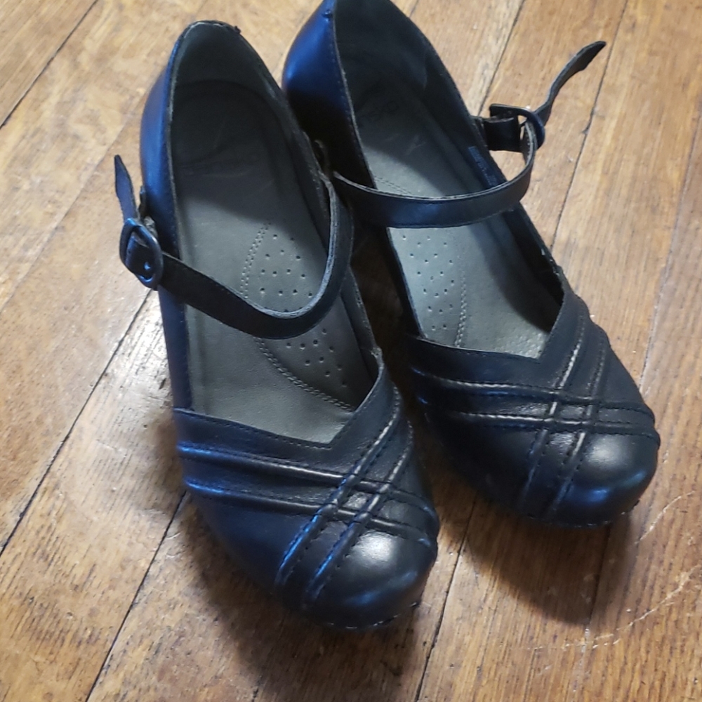 Dansko shoes